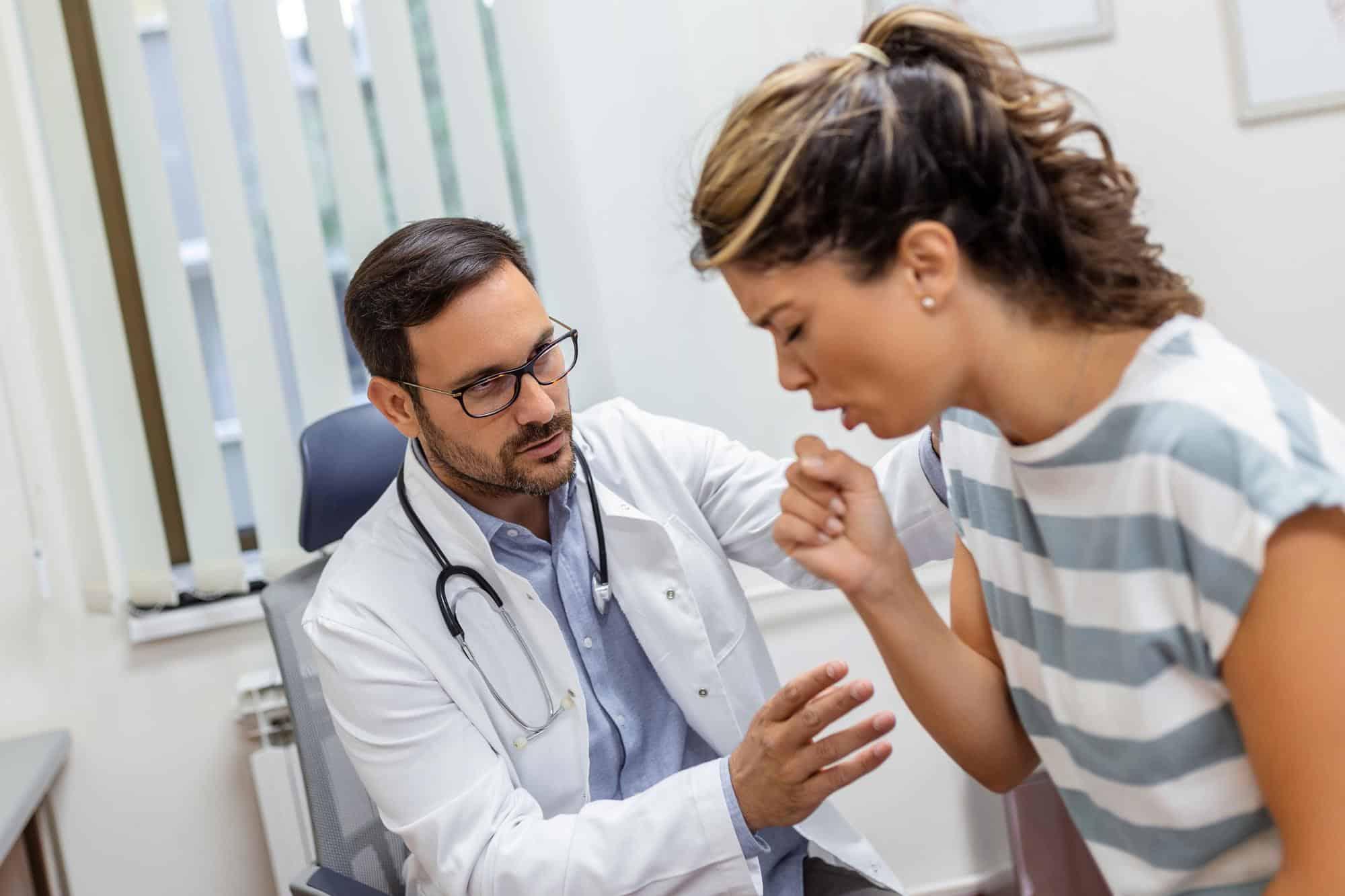 Combien coûte une consultation chez le médecin en 2025 ?