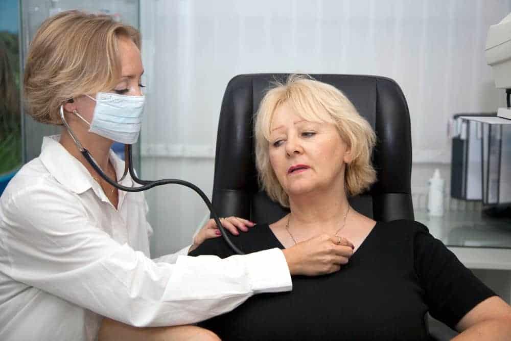 Illustration emploi professionnel de santé