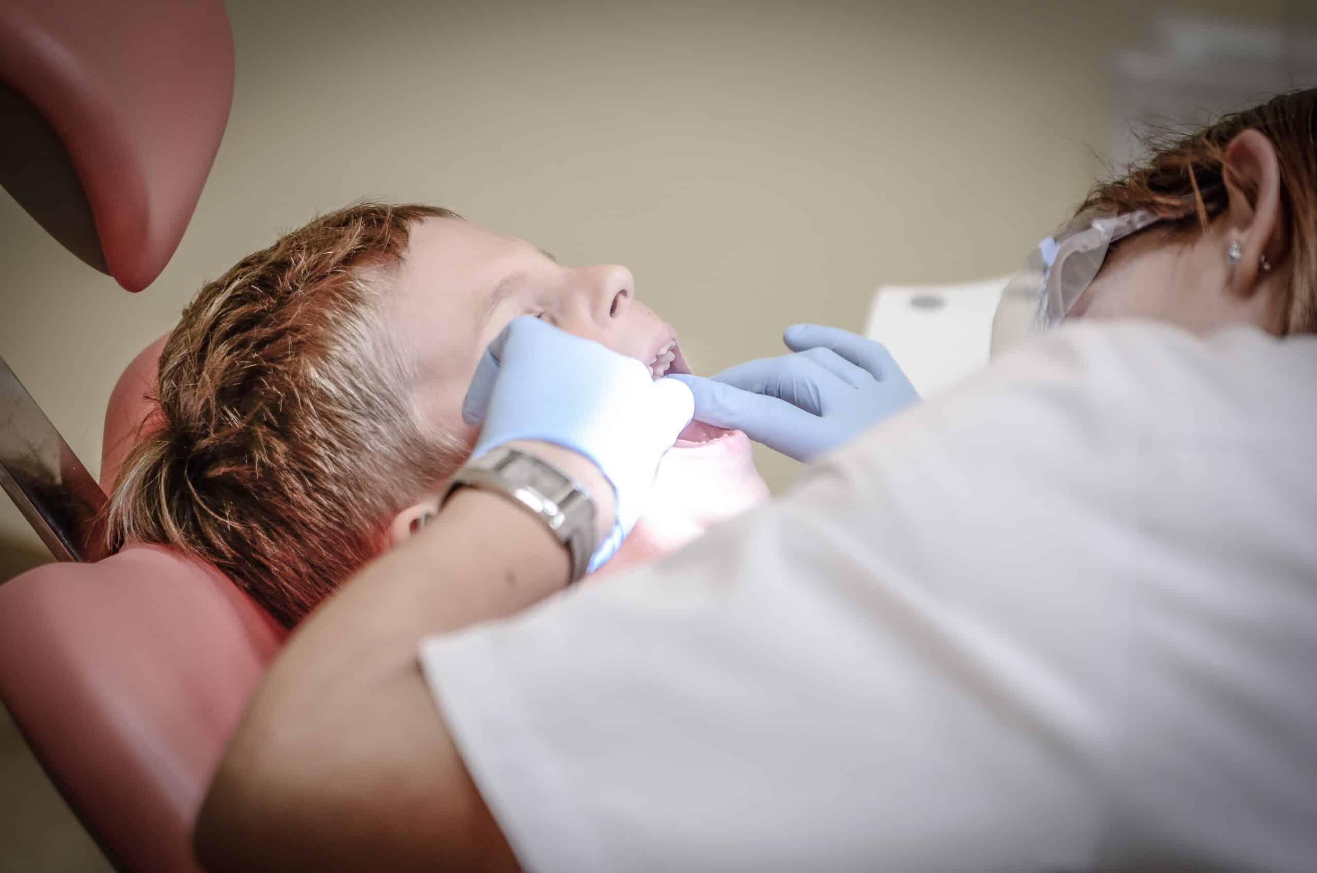 recrutement dentiste centre dentaire